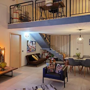 https://industry-home.taorminaitalyhotels.com